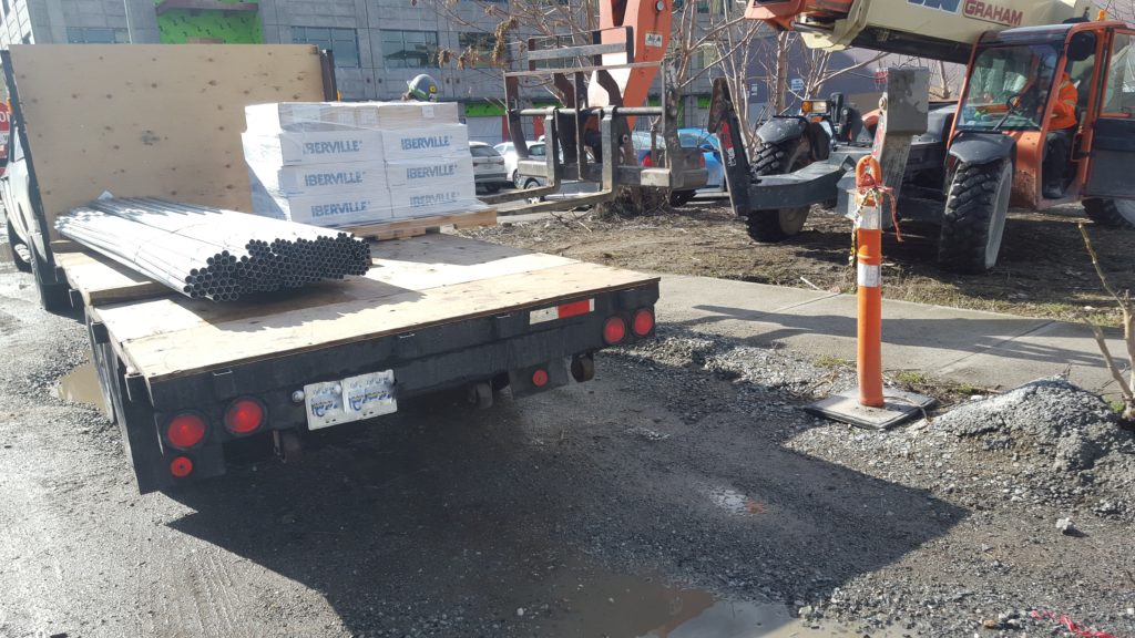 Flat Deck Delivery at Jobsite